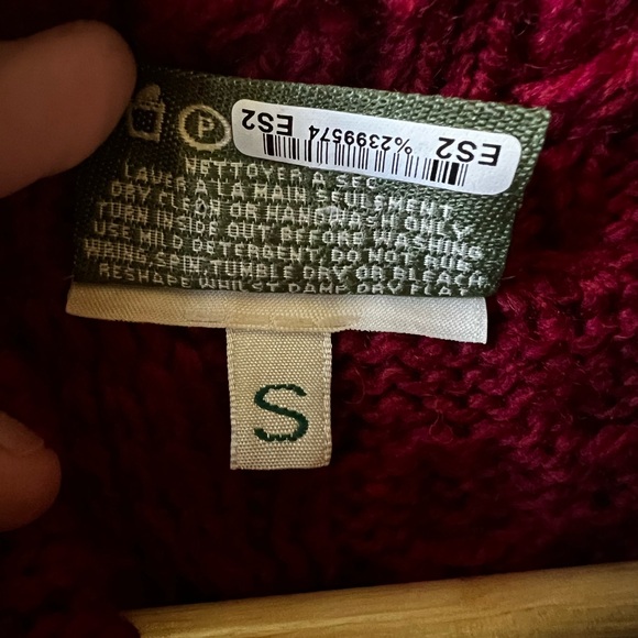 CARRAIG DONN Irish Merino Wool Cardigan Fisherman Sweater Cabled Aran Chunky S - Picture 2 of 8